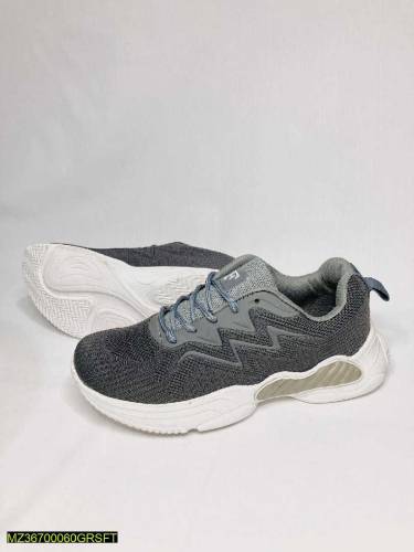 premium quality sneakers for men 