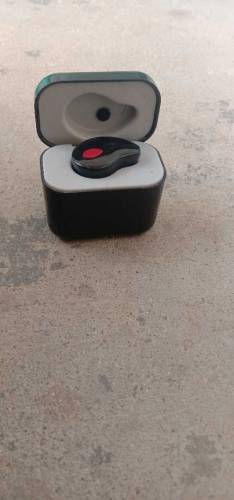 bluetooth headphones 