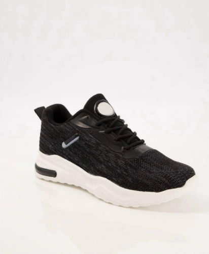 Men's Joggers/Sneakers 