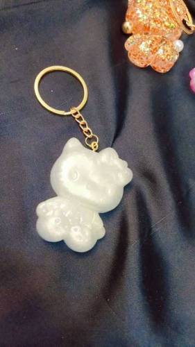 Handmade resin keychain 