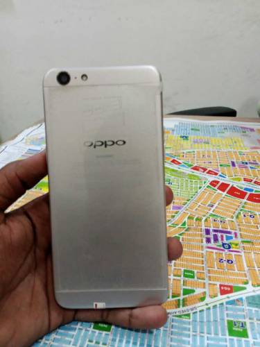 OPPO A57