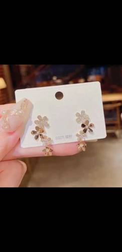 flower earings