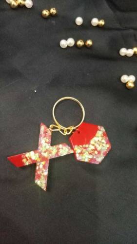 Resin keychain 