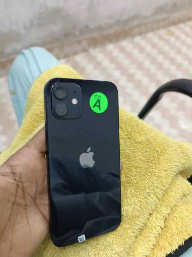 iphone xr & oneplus & iphone.11