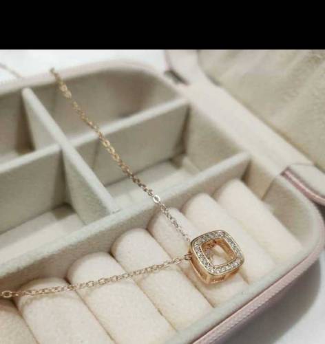 Alloy gold zirconi stone pendant 