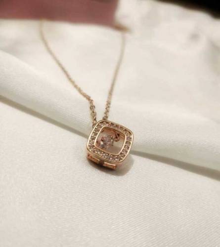 Alloy gold zirconi stone pendant 