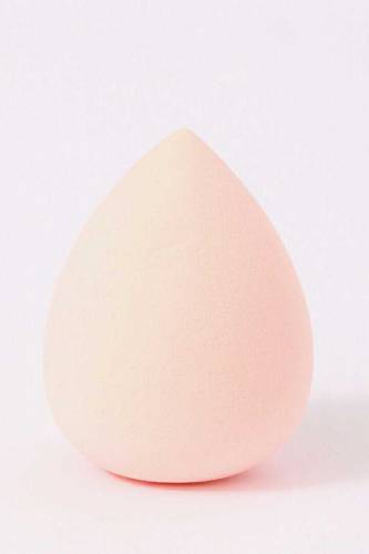 Powder Puff-02Material: SpongeColor: Random.