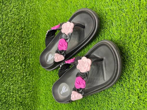 Women’s Waterproof Slippers 