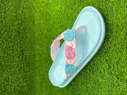 Women’s Waterproof Slippers 