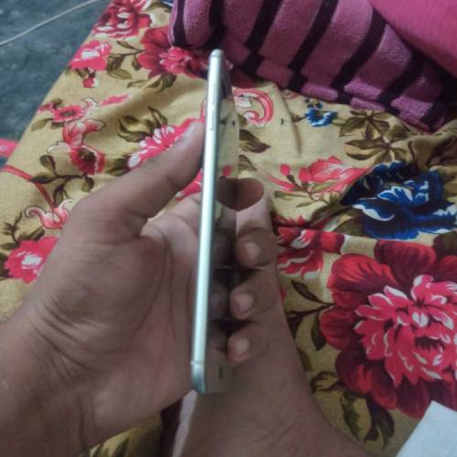 Samsung Galaxy C7