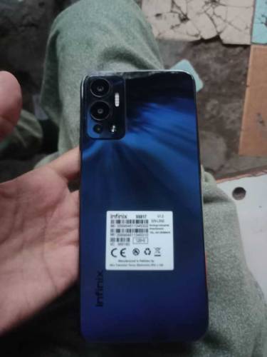 Infinix hot 12