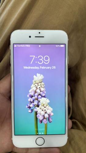 i phone6 golden color good condition 