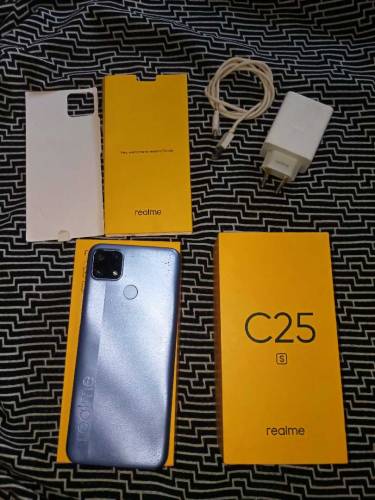 REALME C25S 