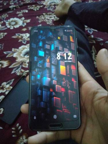 sharp aquos r2