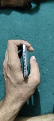 vivo v21 