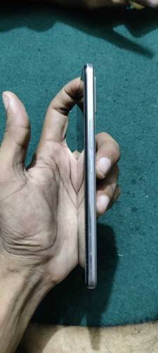 vivo v21 