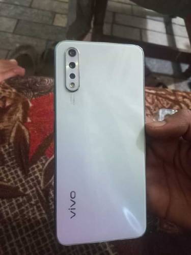 vivo S1 4/128