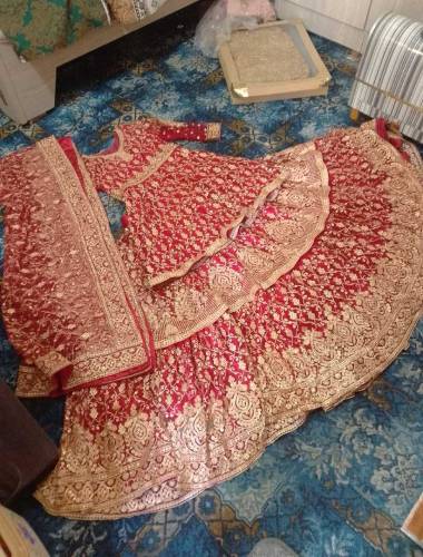 Bridal Suit Urgent sale for need money...Whatspp number 03162326646