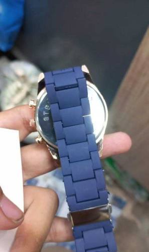 men casual watch analog