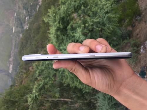 SHARP AQUOS R3 NON PTA 10/10 TOUCH ISSUE MENTIONED IN LAST PICTURE 