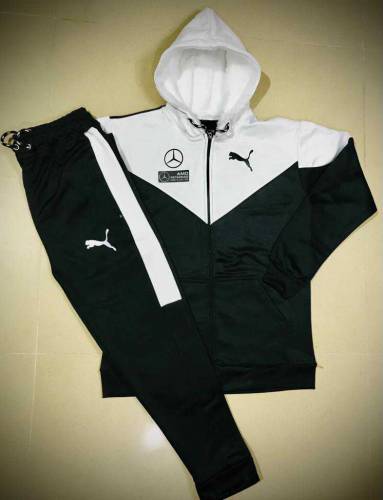 Track suit 