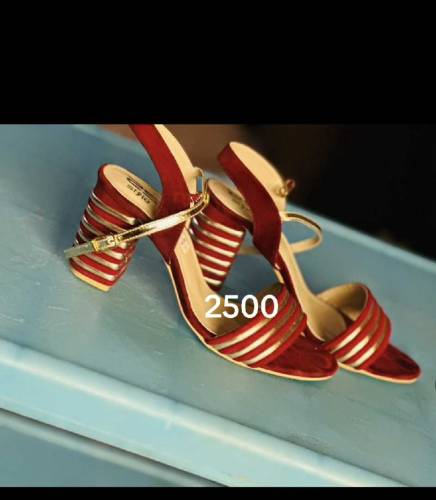 shoes and jewellery 
