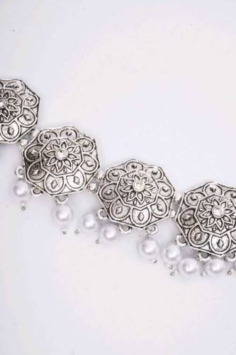 Name: Fashion Set 03Brand: LayanColor: SilverMaterial: MetalDetails: W