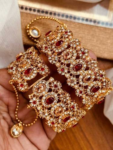 Elegant Beautiful Bangle ( Kangan)