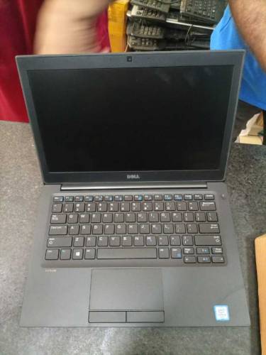 Dell 7280 Core i5 6th generation 8gb/256gb
