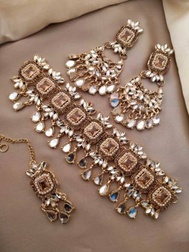 choker sets