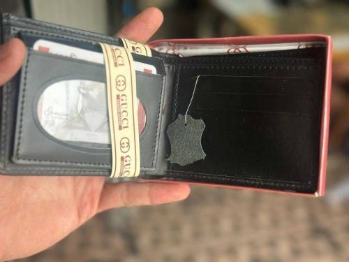 cow leather very beautiful and very stylish for mens 