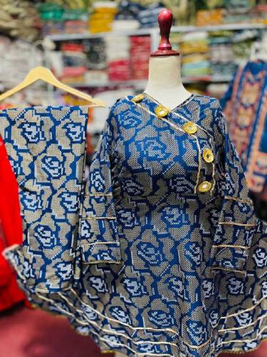 2 pic sticth drss flower farak 