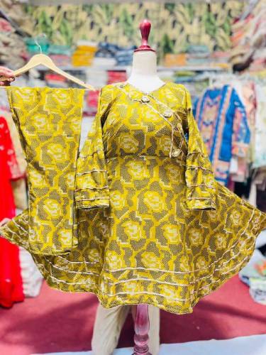 2 pic sticth drss flower farak 