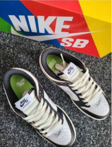 Nike SB Dunk