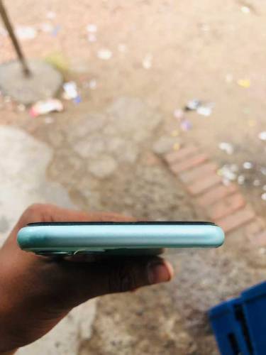 I PHONE 11