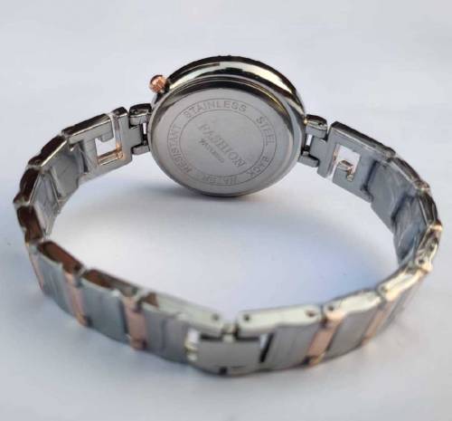 women stainless steel wrist watch