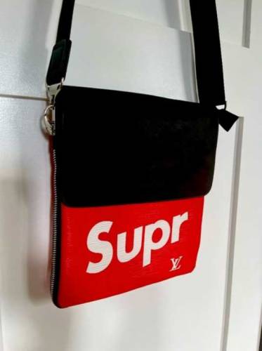 Cross Body Bag,Hand Bag ,Travelling Bag