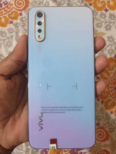 vivo s1 