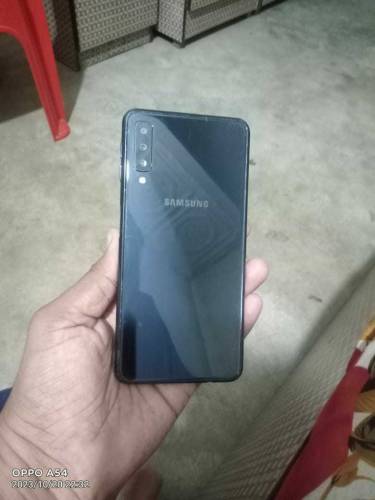 Samsung a750 4/128gb