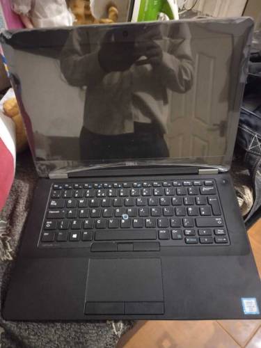 laptop dell 5480. abi new he 8/256. ssd