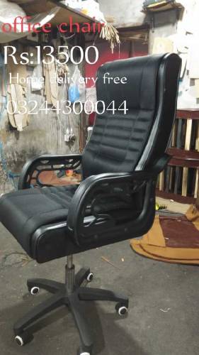 office chairs+ office furniture 