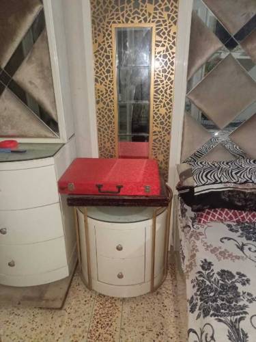 bedroom furniture set