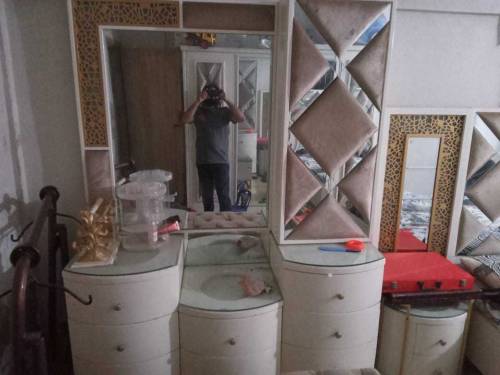 bedroom furniture set