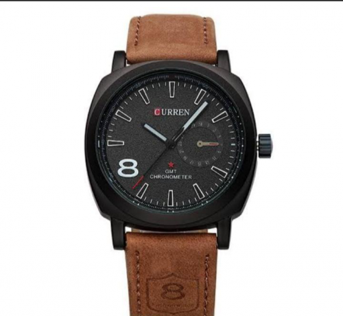 •  Material: Leather