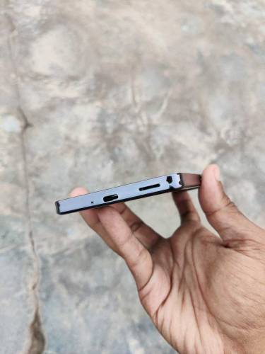 Sharp Aquas Zero 6 8/128GB Non Active