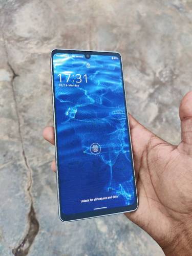 Sharp Aquas Zero 6 8/128GB Non Active