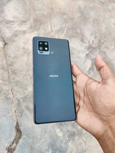 Sharp Aquas Zero 6 8/128GB Non Active