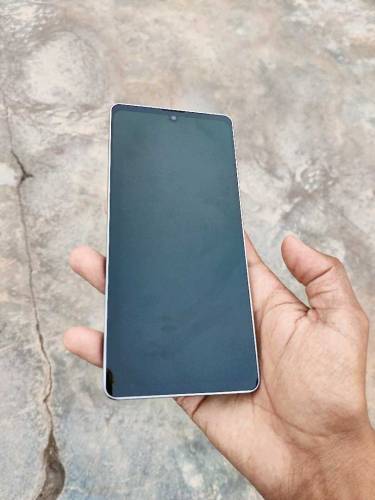 Sharp Aquas Zero 6 8/128GB Non Active