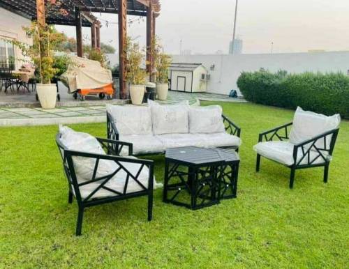 New metal garden set