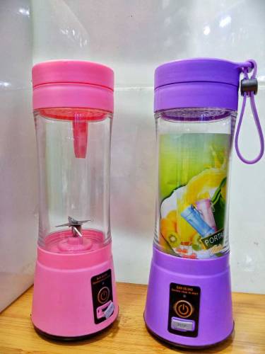 charge able mini juicer